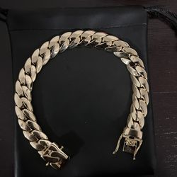 Cuban link bracelet (12mm)
