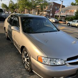 2001 Nissan  Altima