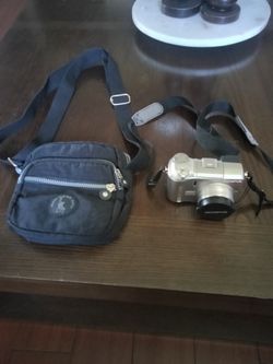 OM SYSTEM OLYMPUS C-750 4MP Digital Camera w/ 10x Optical Zoom