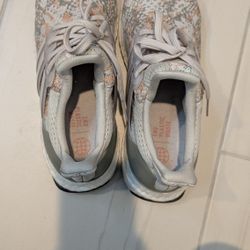 Adidas Women's Ultra boost Shoes 