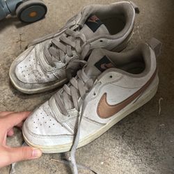 Size 4 Nike Shoes