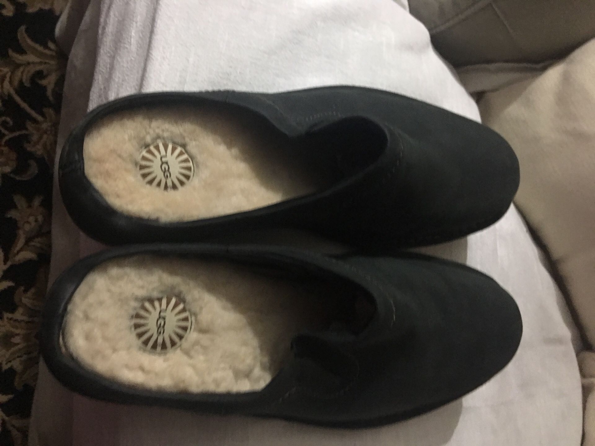 UGG sleep Australia shoes 11 1/2.