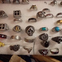 Men's And Women's Rings
