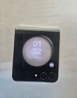 Samsung Galaxy Flip 5 256gb unlocked for sell at Rosemead CA  