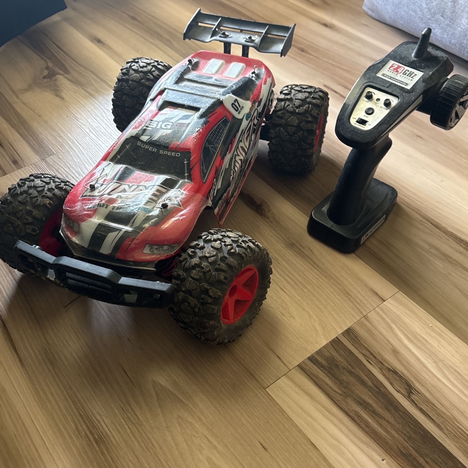 RC CAR