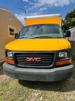 2013 GMC Savana