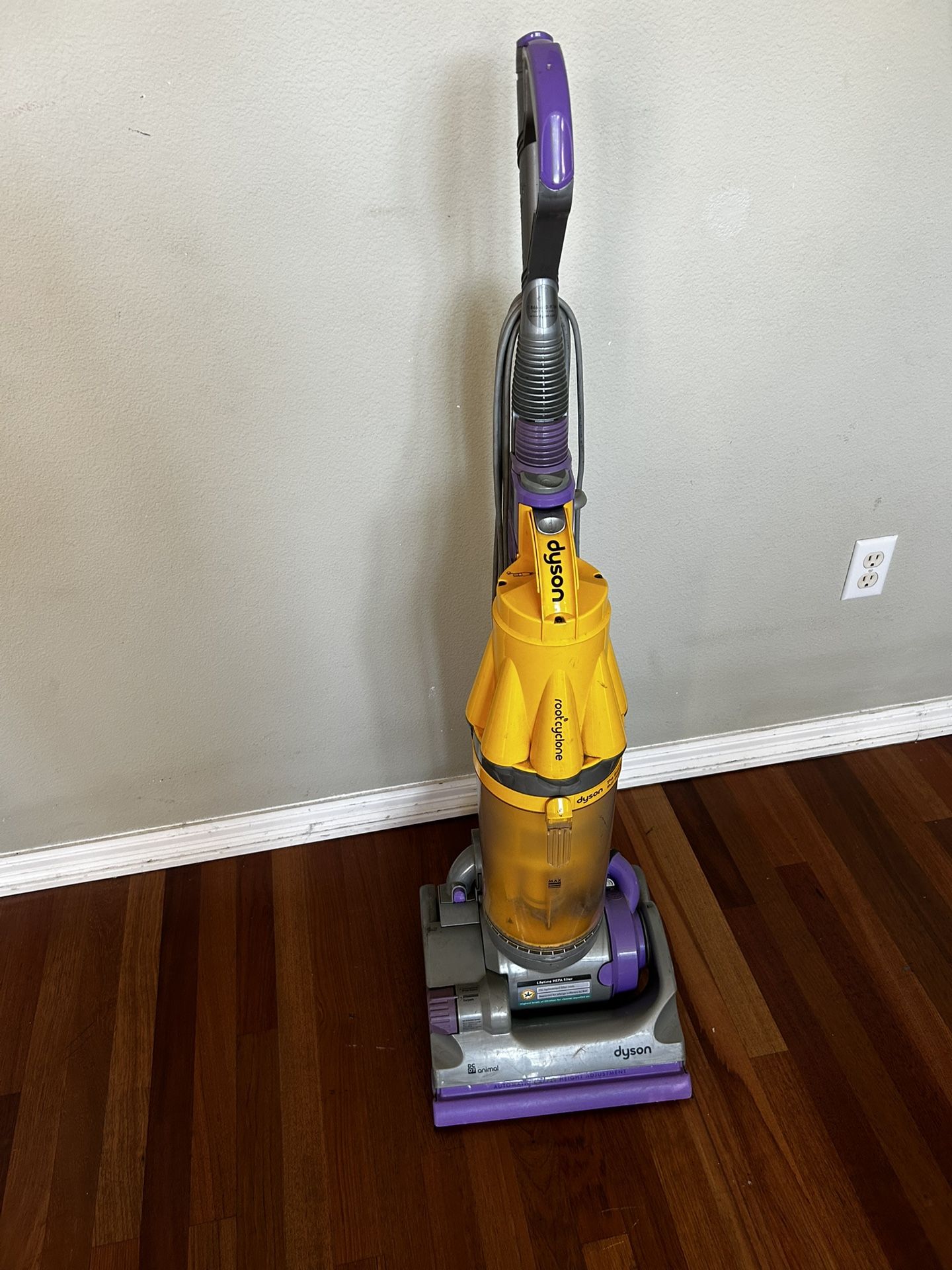 Dyson Vacuum
