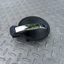 06-10 Charger Inner Door Handle