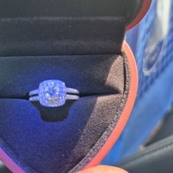 2 Karat Diamond Ring