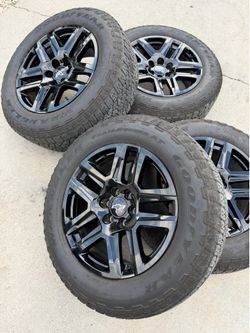 Chevy Trailboss OEM 20” wheels 6Lug