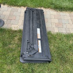 2022 Toyota Tacoma Tonneau Bed Cover