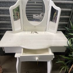 Child’s Vanity 
