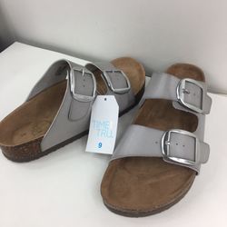 WOMENS SUMMER SANDALS SIZE 9 ⭐️⭐️⭐️⭐️⭐️ VERY NICE AND COMFORTABLE 