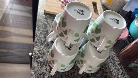 Tea and Coffee Cups