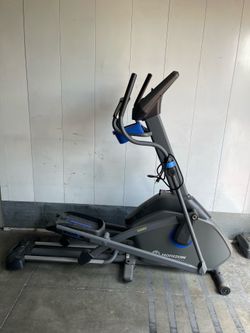 Horizon Fitness  7.0 Elliptical