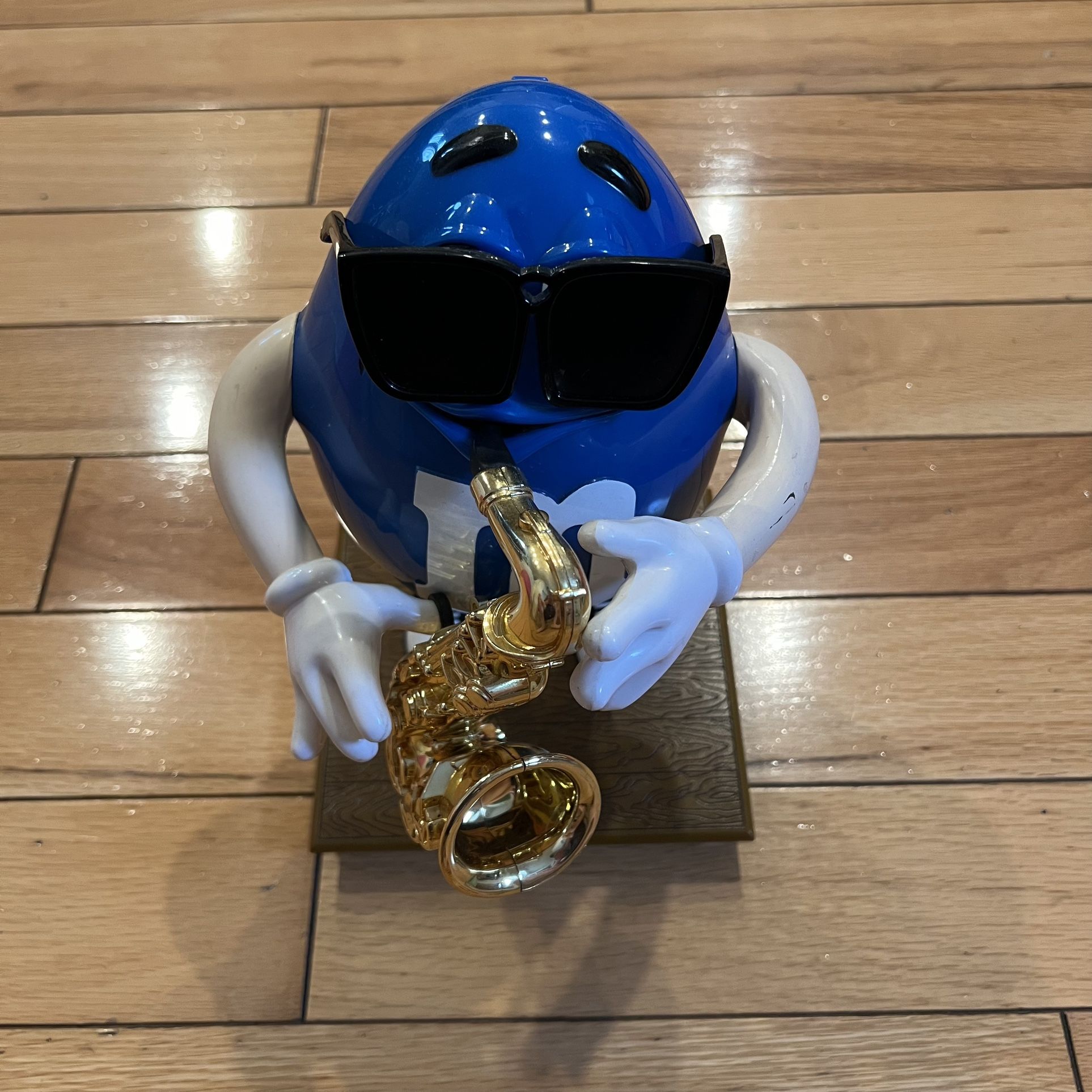 M&M MM Blue Saxophone Player Candy Dispenser Vintage Toy