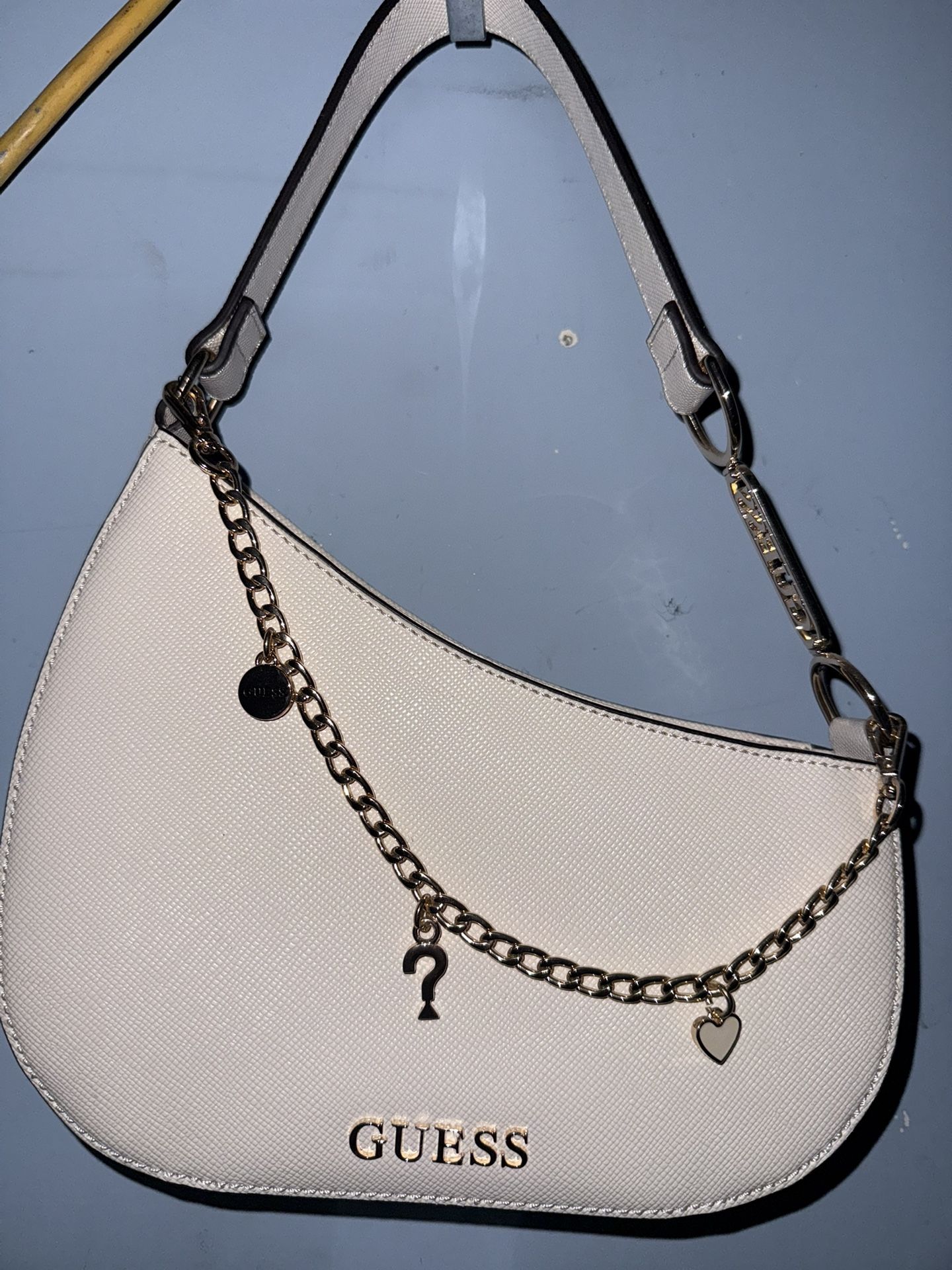 Guess Shoulder Bag