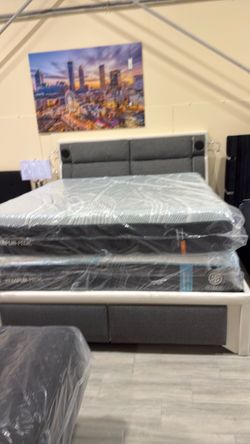 King Tempur-pedic mattress