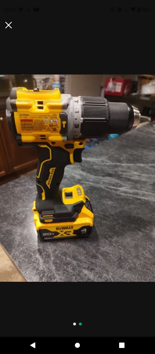New DeWalt 20v XR Cordless Compact Drill Kit
