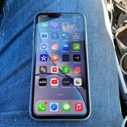 iPhone XR 64GB Unlock