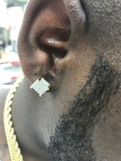 14k Gold Diamonds Earrings 1.50 ct Vs DIAMONDS