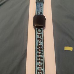 Apple Watch Series 5 Unlocked 