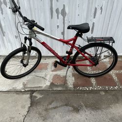 Giant Boulder SE 21 Frame Bicycle for Sale in South Gate, CA - OfferUp Giant Boulder SE 21 Frame Bicycle for Sale in South Gate, CA - OfferUp