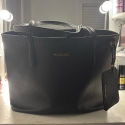 Black Michael Kors Tote