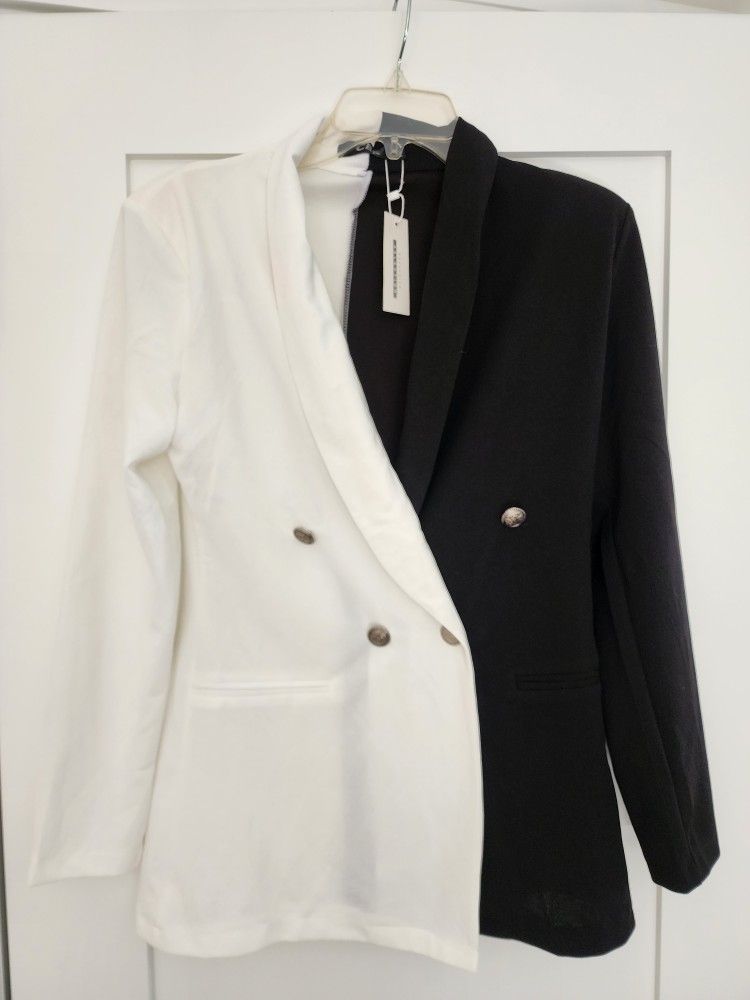 CBR Sz M two Tone Fabric Blazer, Padded Shoulders, New With Tag
