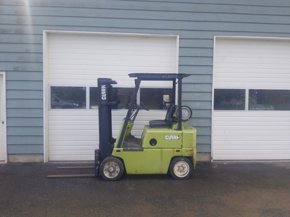 CLARK FORKLIFT C500-35