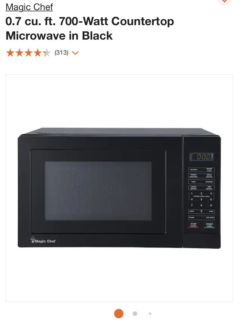 Magic Chef 0.7 cu. ft. 700-Watt Countertop Microwave in Black