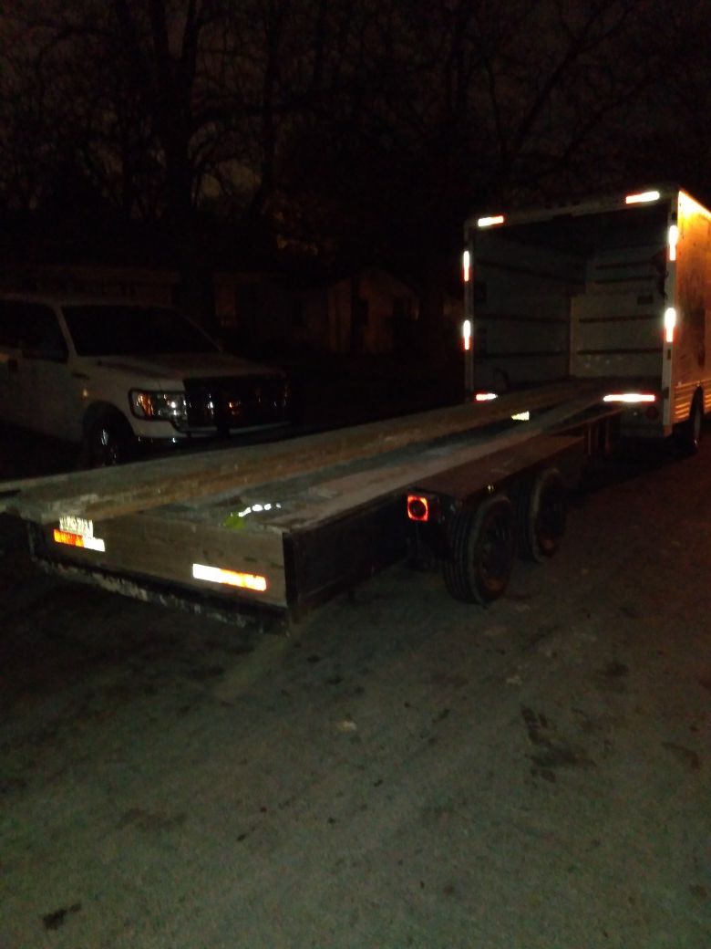 20 Foot double axle Trailer/ Car Hauler