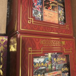 Charizard Figure Collection 