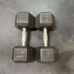 Weights Dumbells set of 2 x30s Pesas malcuernas Located in west Lancaster