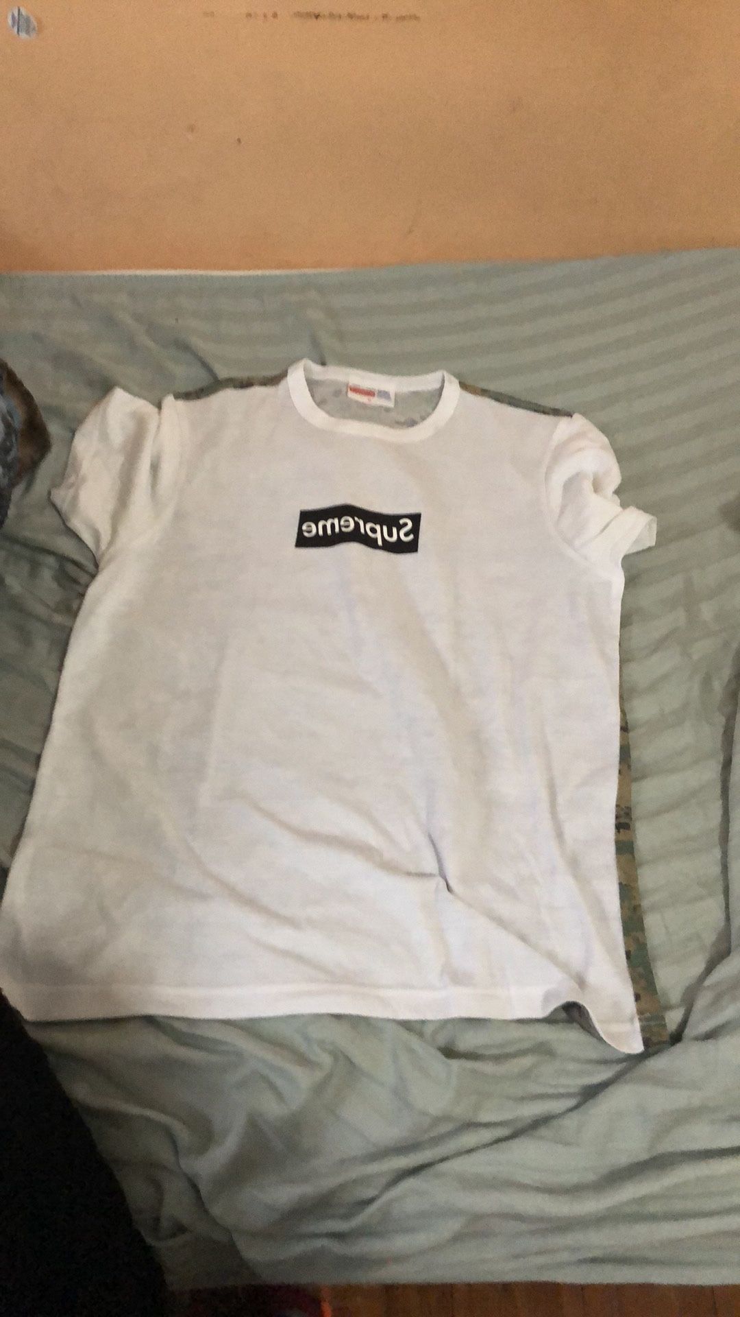 Comme de garçons x supreme box logo