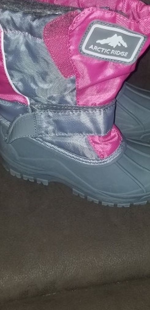 Girls Snow boots Sz 12