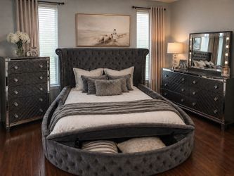 Modern Queen Bedroom Set w/ Storage Bed & Matching Dressers