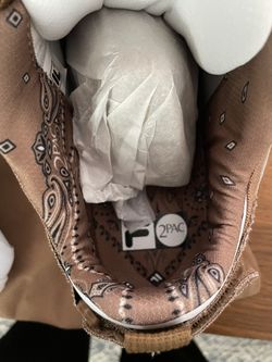 Grant Hill Low 2 Tupac