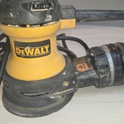 Dewalt Corded Random Orbital Sander 