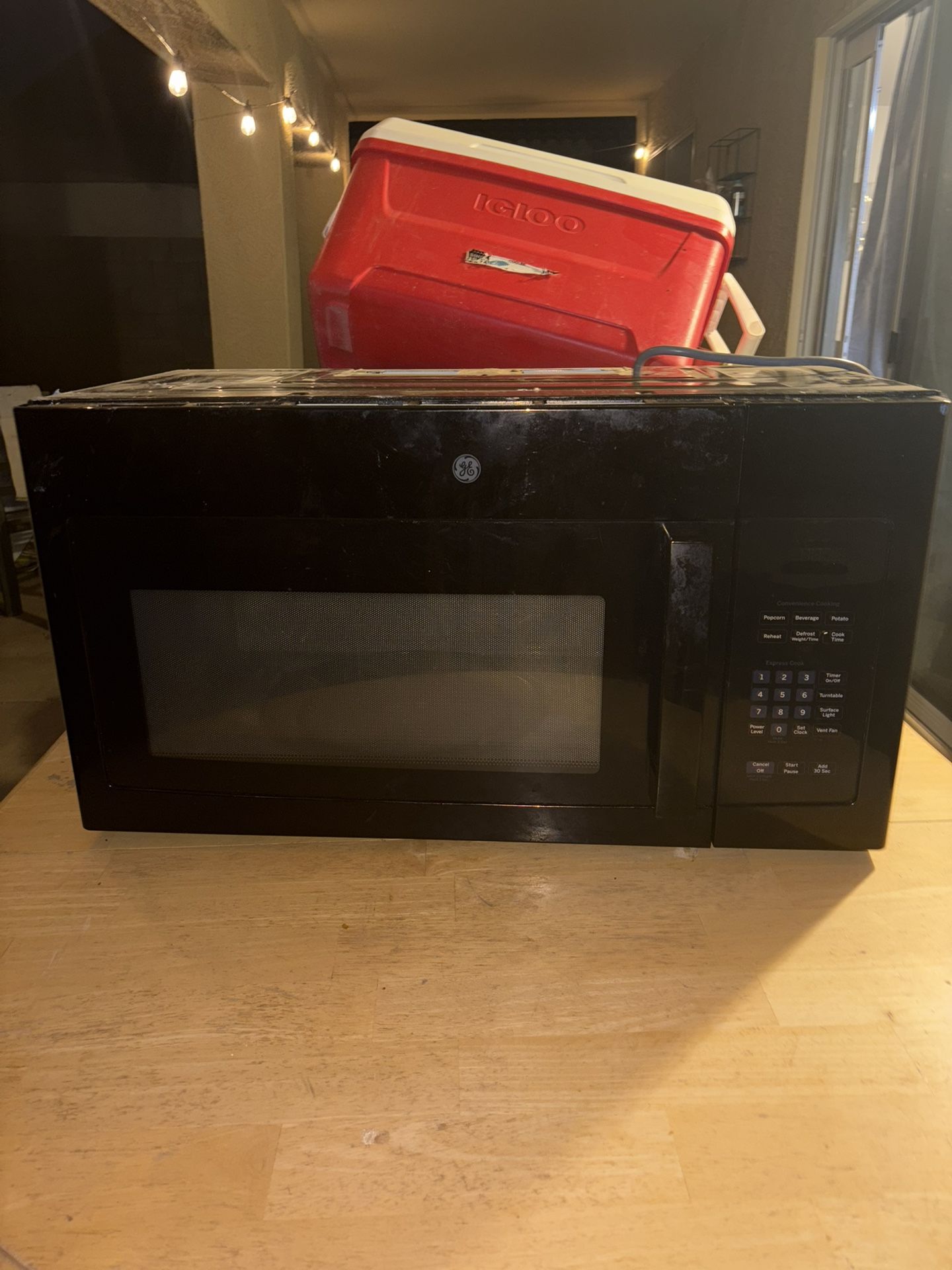 GE Over The Oven Microwave