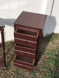 Nightstand (small with drawers)