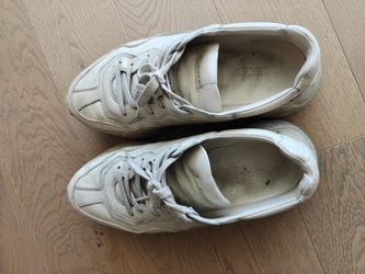 Gucci Shoes Size 10