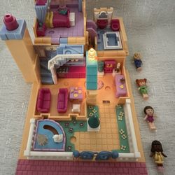 1994 Polly Pocket Light-Up Hotel