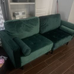 Loveseat 