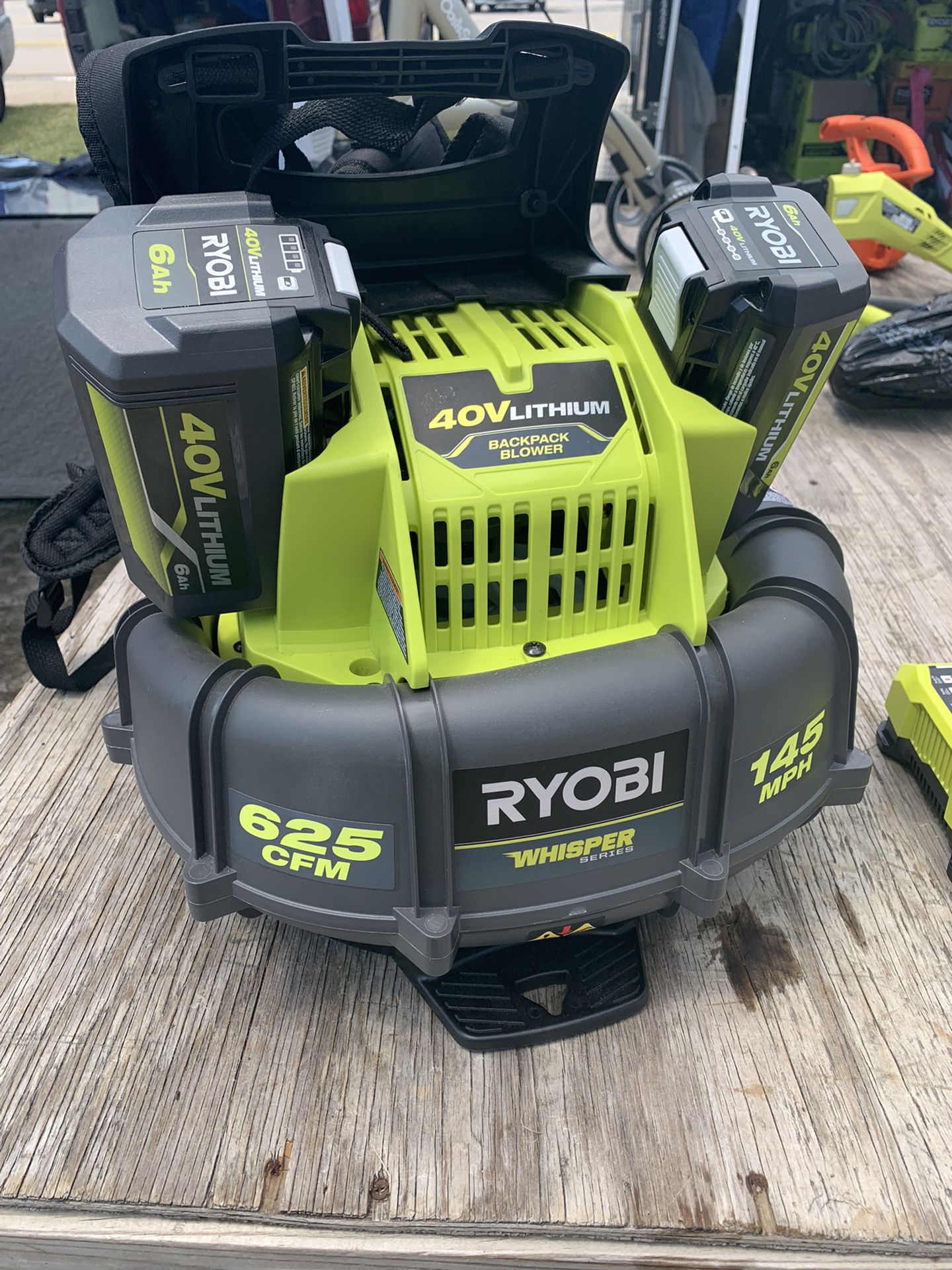 RYOBI 40V Whisper Series 145 MPH 625 CFM Cordless Battery Backpack Leaf Blower with (2) 6.0 Ah Batteries and (1) Charger