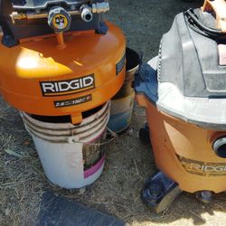 Compressor  Ridgid 6 gallons