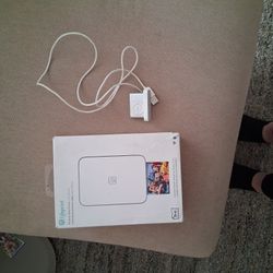 Duo Deal Lifeprint Pboto And Video Printer With Ipod Nano!