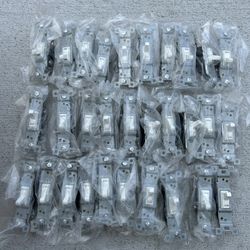 Lot Of 30 Pieces Faith 15 Amp Single-Pole Toggle Switches White, SSK2-WH-30. Units comes as shown