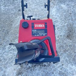 Toro Powerlite 16” 2-cycle Snowblower Pull Or Electric Start 