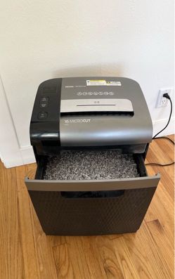Royal 1630MC 16-Sheet Micro-Cut Paper Shredder